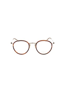 stylish-eyewear-for-a-fashion-upgrade