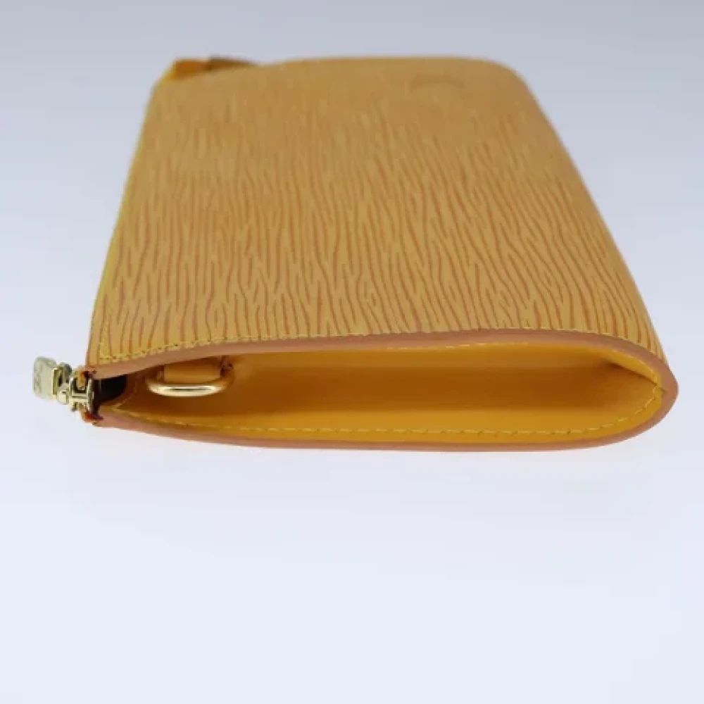 Louis Vuitton Vintage Pre-owned Leather pouches Yellow Dames