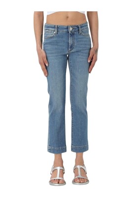 navy-bootcut-jeans-for-women