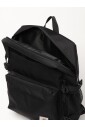 sac-a-dos-noir-pour-hommes
