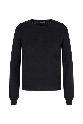 black-sweatshirt-fine-knit-fabric