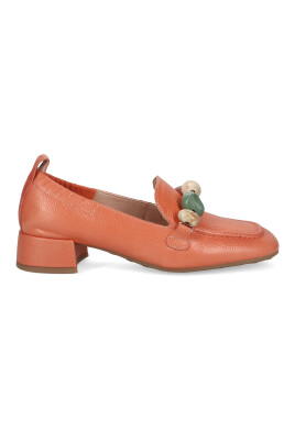 red-flat-moccasin-with-stone-accessory