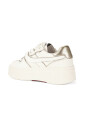chaussures-plates-blanches-match