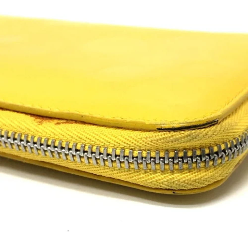 Loewe Pre-owned Leather wallets Yellow Dames