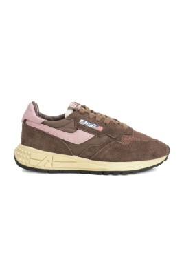 sneakers-marron-avec-semelle-plate-en-caoutchouc