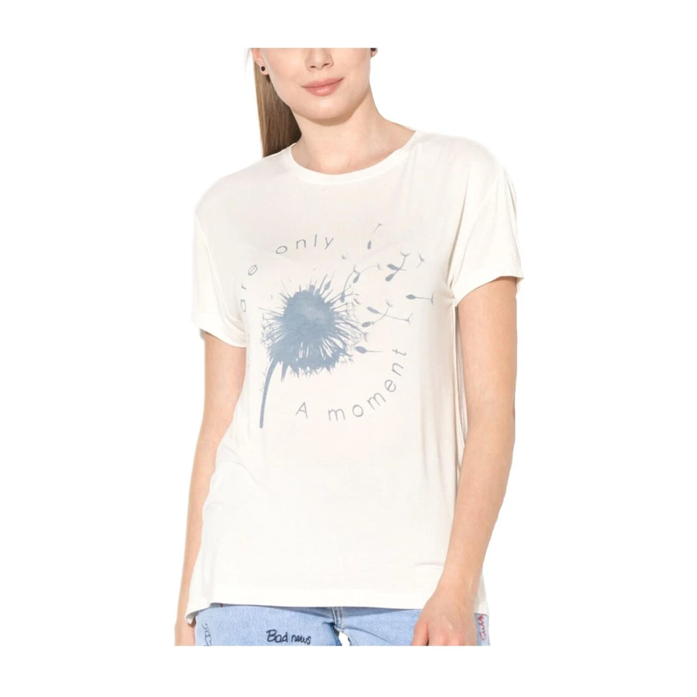 Pepe Jeans Women's White Ana T-Shirt - T-Shirts - Xs - Tops