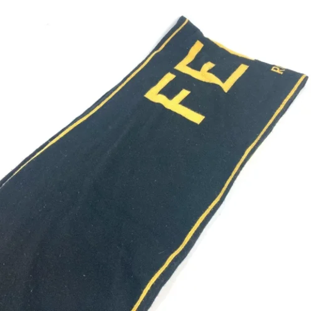 Fendi Vintage Pre-owned Wool scarves Black Dames