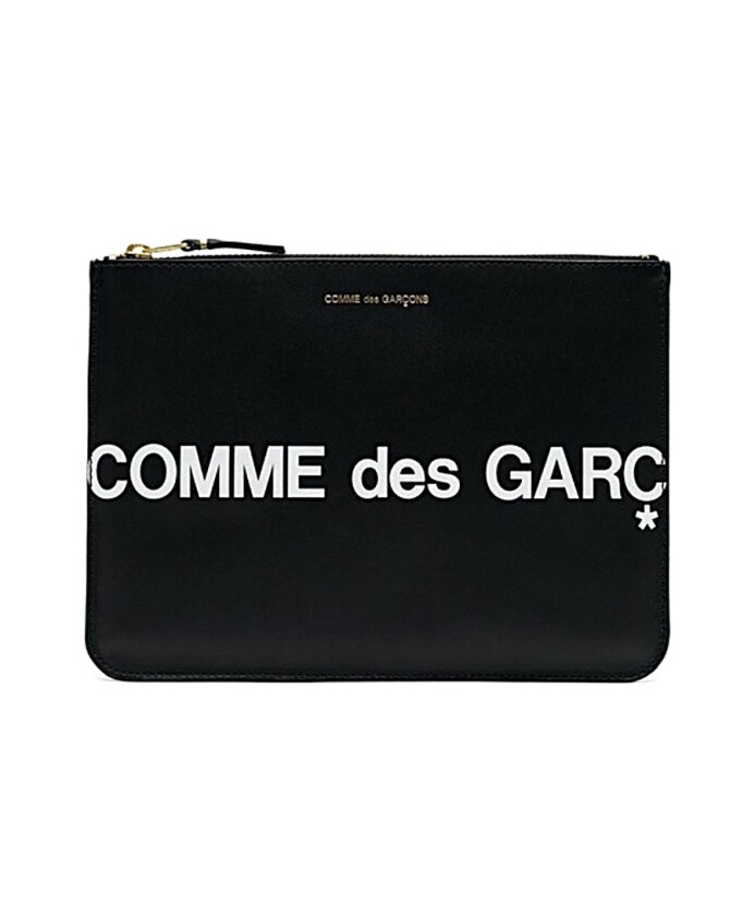 stylish-pouch-accessory