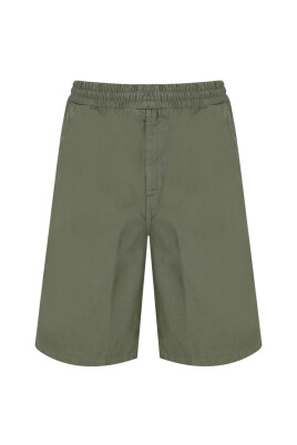 shorts-bermuda-en-pierre-lavee
