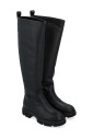 black-leather-woman-boot