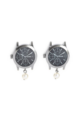 metallic-earrings-for-women