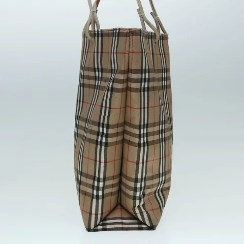Burberry Vintage Pre-owned Nylon handbags Beige Dames