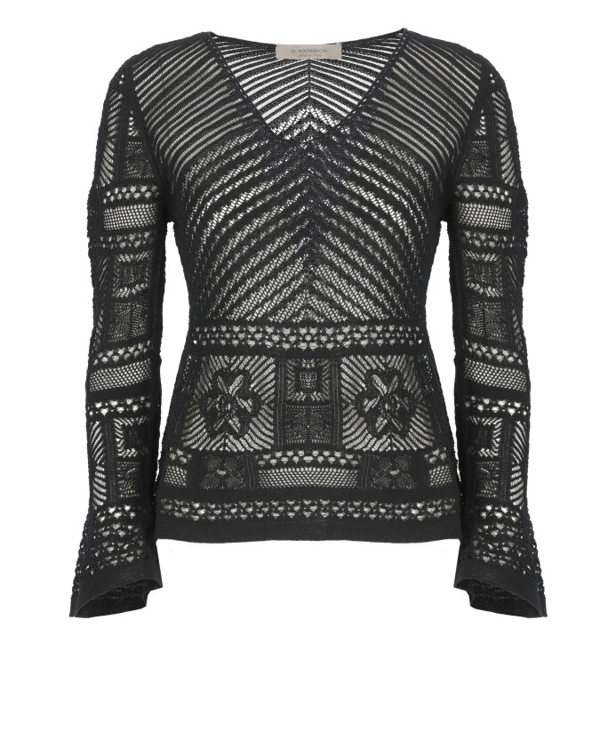 pull-noir-a-col-en-v-avec-details-en-dentelle