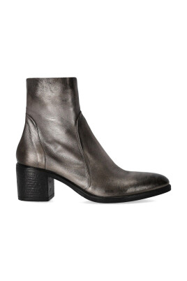 bottine-a-talon-en-cuir-lamine