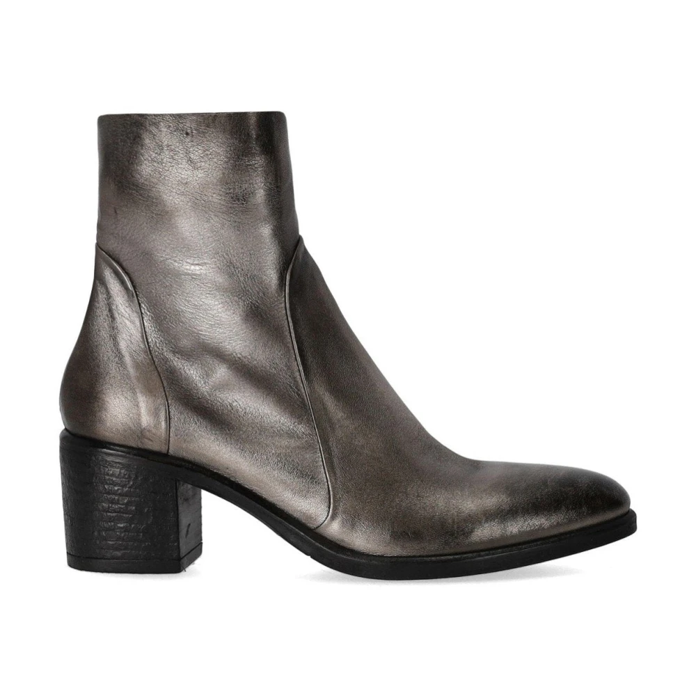 Shoes > Boots > Heeled Boots - - Strategia - Modalova