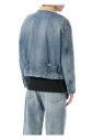 classic-denim-jacket-for-stylish-look