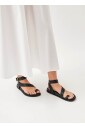 zwarte-leren-sandalen
