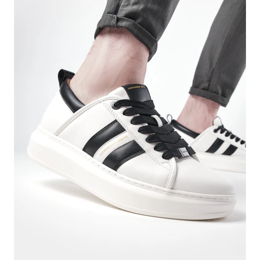 Alexander Smith Wembley Groene Sneakers met Zwarte Details White Heren