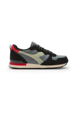 retro-running-sneakers