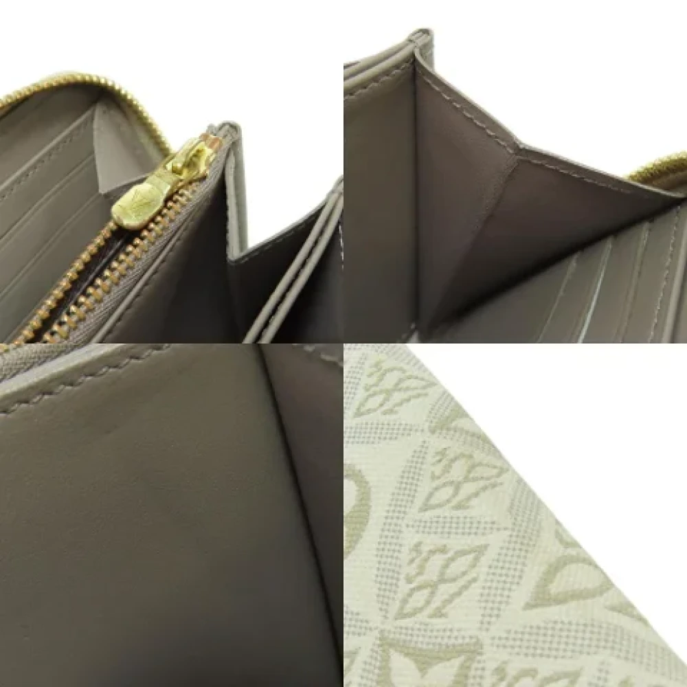 Louis Vuitton Vintage Pre-owned Canvas wallets Beige Dames