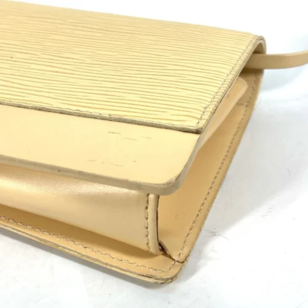 Louis Vuitton Vintage Pre-owned Leather clutches Yellow Dames
