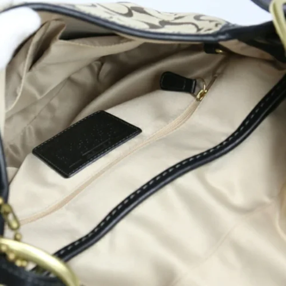 Coach Pre-owned Fabric shoulder-bags Beige Dames