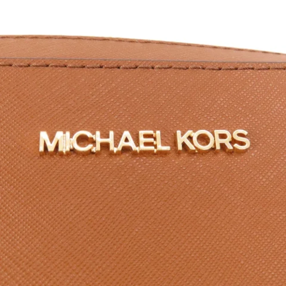 Michael Kors Pre-owned Fabric shoulder-bags Brown Dames