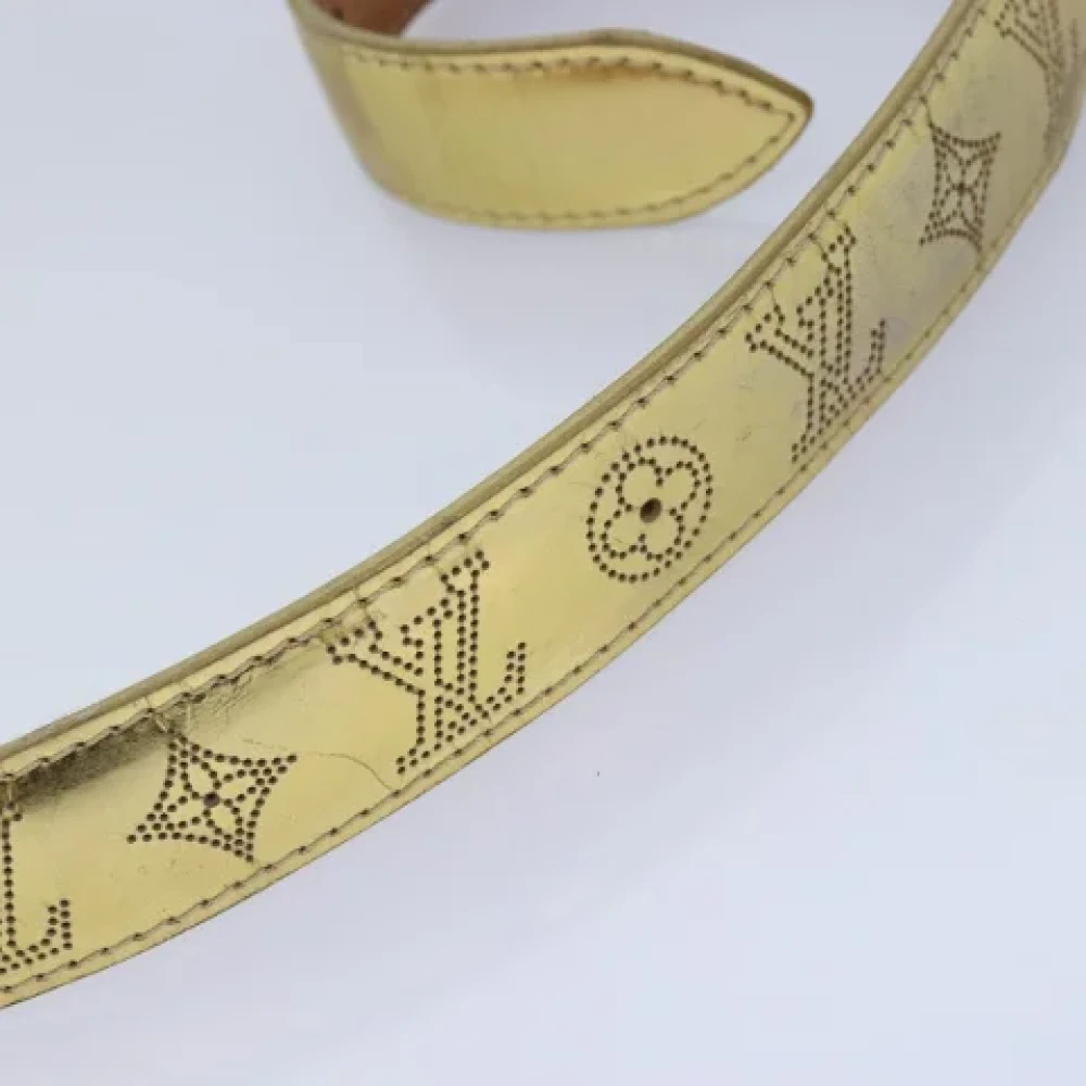 Louis Vuitton Vintage Pre-owned Leather belts Yellow Dames