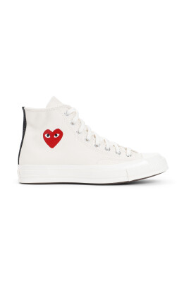 red-heart-high-top-sneakers