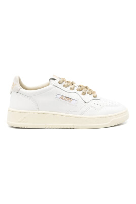 sneakers-medalist-low-blanches