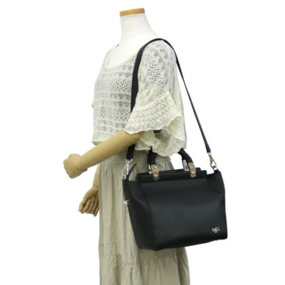 Givenchy Pre-owned Fabric handbags Black Dames
