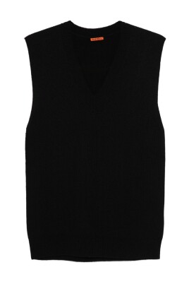 black-sweater-collection