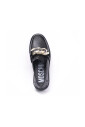 mocassins-en-cuir-noir-avec-chaine