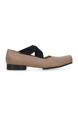 pink-leather-ballet-flats-squared-toe