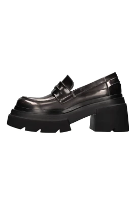 E3728 Loafer