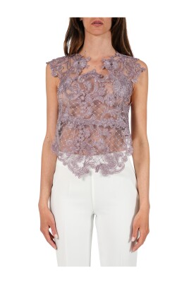 broderad-spetstopp-med-blommig-transparens