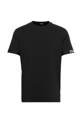 t-shirt-decontracte-a-manches-courtes