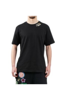 short-sleeve-t-shirt