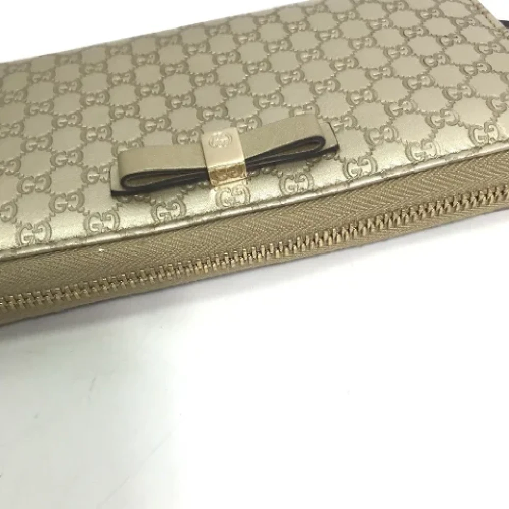 Gucci Vintage Pre-owned Leather wallets Yellow Heren