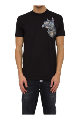 black-round-neck-t-shirt