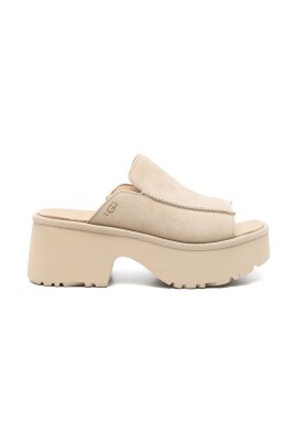 beige-leather-mules-new-heights