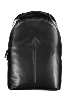 sac-a-dos-noir-avec-bretelles-reglables