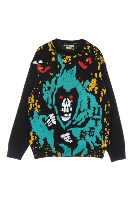 black-crewneck-sweater-heavy-yarn