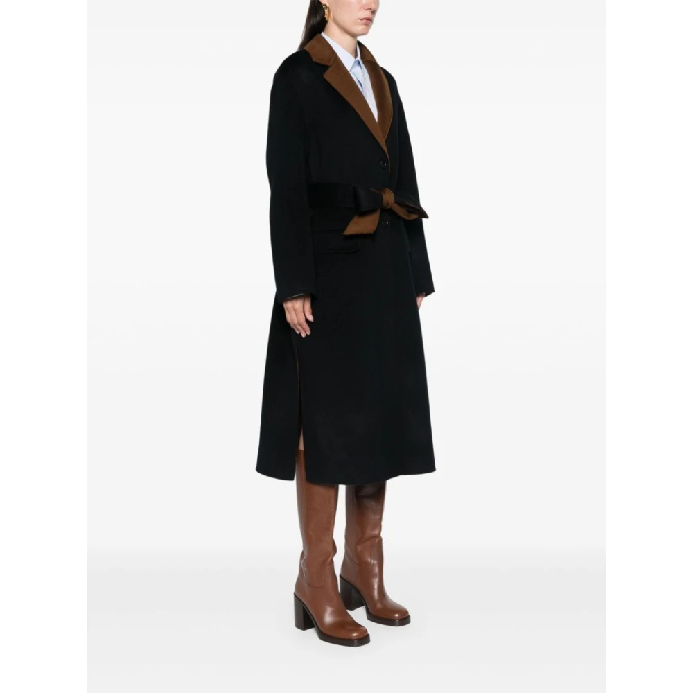 Aspesi Geborduurde wollen jas met riem Blue Dames