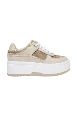 sneakers-with-elegant-details