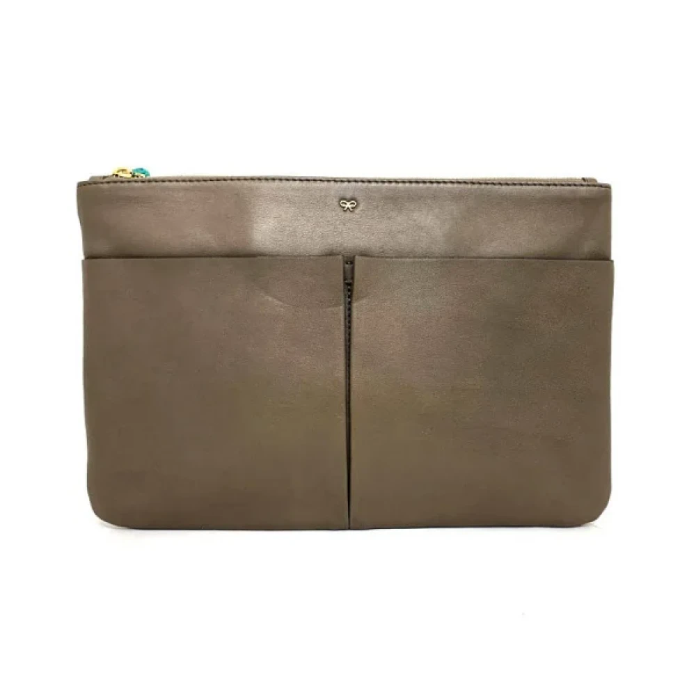 Anya Hindmarch Pre-owned Leather clutches Gray Dames