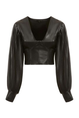 tops-basiques-noirs-classiques-pour-femmes