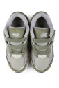 sneakers-vertes-2002r-avec-technologie-abzorb