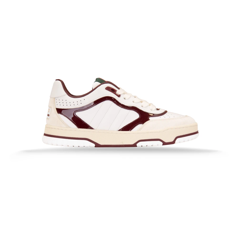 Gucci Geperforeerde Sneakers met Ronde Neus Dames Schoenen Wit