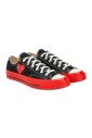 baskets-basses-en-toile-noire-semelle-rouge
